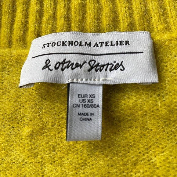 & Other Stories Alpaca Wool Blend Sweater - Picture 4 of 5